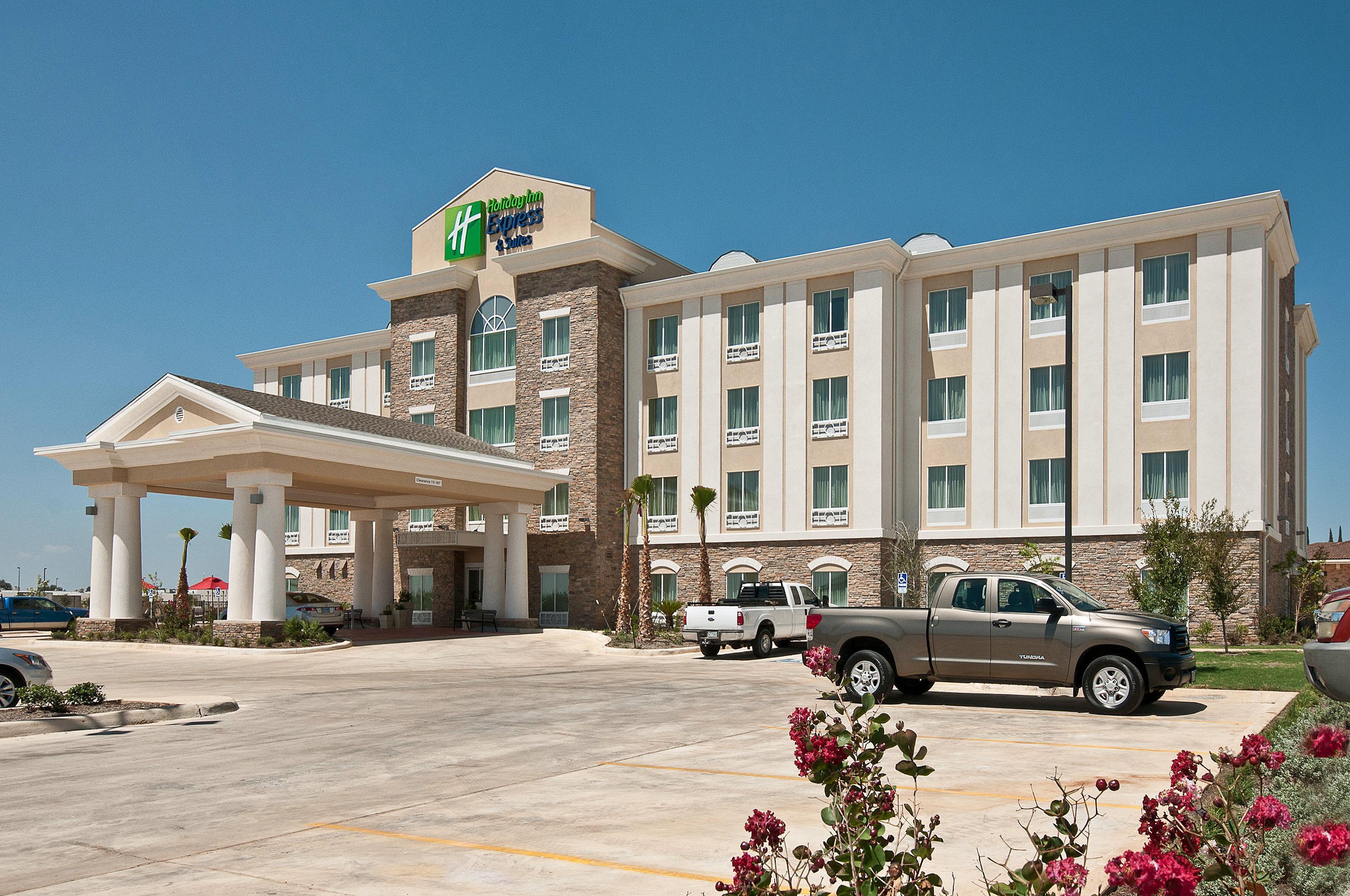 Holiday Inn Express Hotel And Suites Pearsall By Ihg Exteriér fotografie
